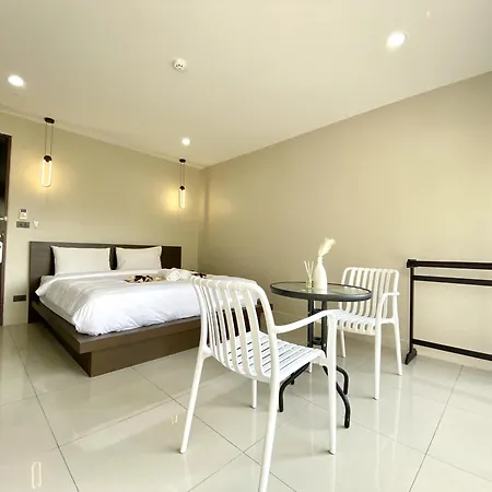 Mamatel Boutique Apartment Phuket Exterior photo